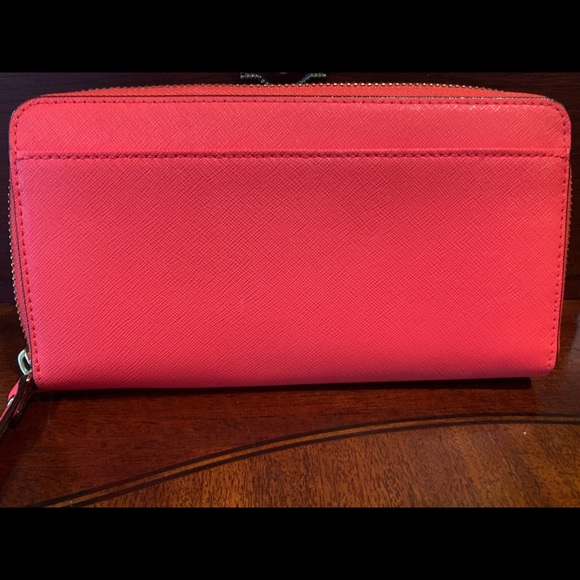 Kate Spade Wallet - Picture 3 of 3